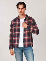 เสื้อเชิ้ตแขนยาวผู้ชาย คอลเลคชั่น WRANGLER LEGENDS ทรงตรง สีแดง