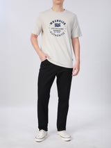 เสื้อยืดแขนสั้นผู้ชาย ทรงตรง สีเบจ