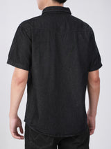 เสื้อเชิ้ตแขนสั้นผู้ชาย ทรงตรง สีดำ