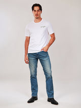เสื้อยืดแขนสั้นผู้ชาย คอลเลคชั่น WRANGLER LEGENDS ทรงตรง สีครีม