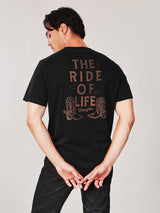 เสื้อยืดแขนสั้นผู้ชาย คอลเลคชั่น WRANGLER LEGENDS ทรงตรง สีดำ