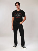 เสื้อยืดแขนสั้นผู้ชาย คอลเลคชั่น WRANGLER LEGENDS ทรงตรง สีดำ