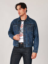 เสื้อแจ็คเก็ตผู้ชาย คอลเลคชั่น WRANGLER LEGENDS ทรงตรง สียีนส์กลาง