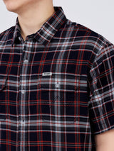 เสื้อเชิ้ตแขนสั้นผู้ชาย ทรงตรง สีกรมท่า