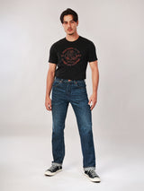 เสื้อยืดแขนสั้นผู้ชาย คอลเลคชั่น WRANGLER LEGENDS ทรงตรง สีดำ