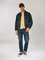 เสื้อแจ็คเก็ตผู้ชาย คอลเลคชั่น WRANGLER LEGENDS ทรงตรง สียีนส์กลาง