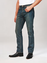 กางเกงยีนส์ผู้ชาย คอลเลคชั่น WRANGLER LEGENDS GREENSBORO FIT เอวกลาง ทรงตรง สียีนส์เข้ม