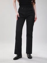 กางเกงขายาวผู้หญิง คอลเลคชั่น WRANGLER LEGENDS BOOTCUT FIT เอวสูง ทรงขาม้า สีดำ