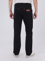 กางเกงยีนส์ผู้ชาย GREENSBORO FIT เอวกลาง ทรงตรง สีดำ