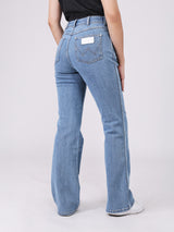 กางเกงยีนส์ผู้หญิง BOOTCUT FIT เอวสูง ทรงขาม้า สียีนส์อ่อน