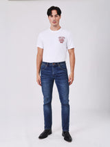 เสื้อยืดแขนสั้นผู้ชาย คอลเลคชั่น BEYOND INDIGO ทรงตรง สีขาว