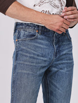 กางเกงยีนส์ผู้ชาย คอลเลคชั่น BEYOND INDIGO BOOTCUT FIT เอวสูง ทรงขาม้า สียีนส์กลาง