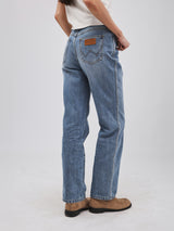 SUNSET FIT BEYOND DENIM COLLECTION MID RISE SUNSET WOMEN'S JEANS LIGHT INDIGO