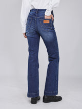 BOOTCUT FIT BEYOND INDIGO COLLECTION HIGH RISE WOMEN'S JEANS MID INDIGO