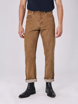 กางเกงยีนส์ผู้ชาย คอลเลคชั่น BEYOND DENIM MWZ FIT เอวกลาง ทรงตรง สีเบจ