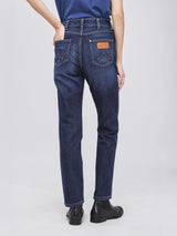 กางเกงยีนส์ผู้หญิง คอลเลคชั่น BEYOND DENIM STRAIGHT FIT เอวสูง ทรงเข้ารูป สียีนส์เข้ม