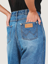 กางเกงยีนส์ผู้หญิง คอลเลคชั่น EVERYDAY WITH WRANGLER LOOSE FIT เอวสูง ทรงหลวม สียีนส์กลาง