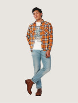 เสื้อเชิ้ตแขนยาวผู้ชาย คอลเลคชั่น EVERYDAY WITH WRANGLER SLIM FIT สีเหลือง