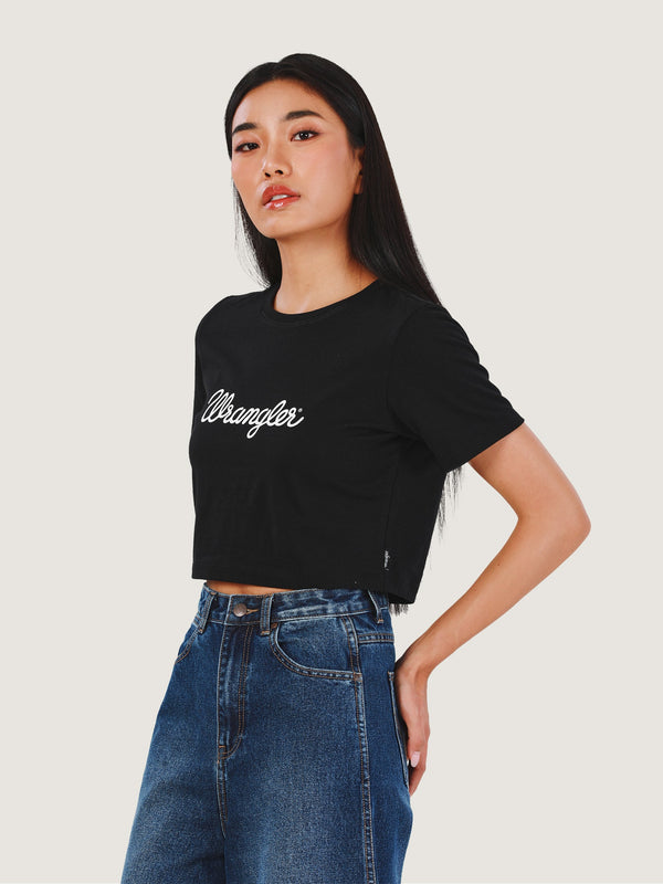 เสื้อยืดแขนสั้นผู้หญิง คอลเลคชั่น EVERYDAY WITH WRANGLER CROPPED FIT สีดำ