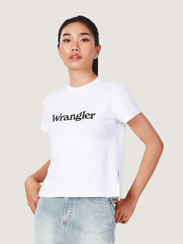 เสื้อยืดแขนสั้นผู้หญิง คอลเลคชั่น EVERYDAY WITH WRANGLER RELAXED FIT สีขาว