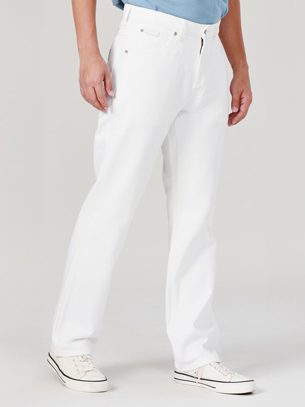 TEXAS FIT EVERYDAY WITH WRANGLER COLLECTION MID RISE REGULAR FIT MEN'S JEANS WHITE
