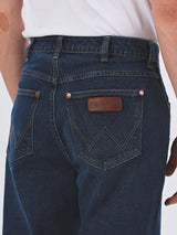 FRONTIER RELAX STRAIGHT FIT WRANGLER KEEPS YOU COOL COLLECTION MID RISE COMFORT MEN'S JEANS MID INDIGO