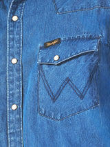 เสื้อเชิ้ตแขนยาวผู้ชาย คอลเลคชั่น WRANGLER FOR ALL ทรงตรง สียีนส์กลาง