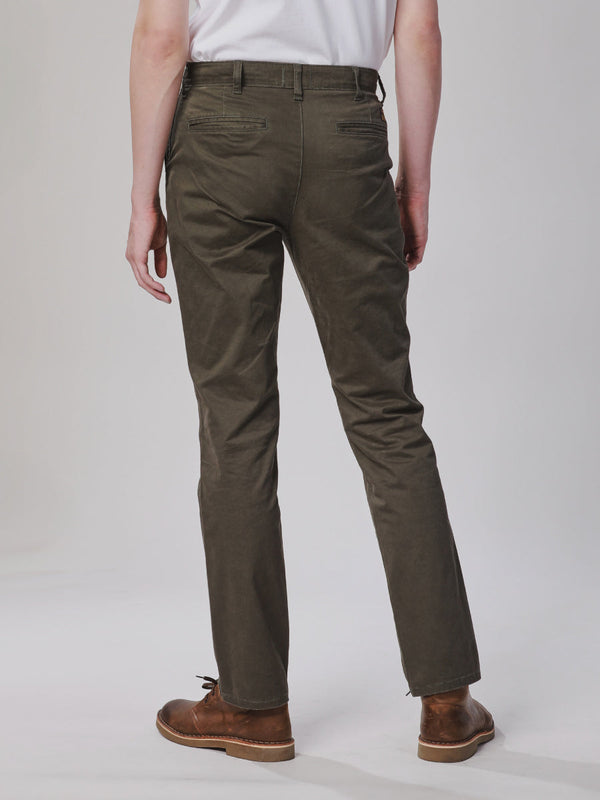 LEGEND OF WRANGLER COLLECTION CHINO FIT MID RISE REGULAR MEN'S PANTS OLIVE GREEN