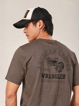 เสื้อยืดแขนสั้นผู้ชาย ทรงตรง สีน้ำตาล