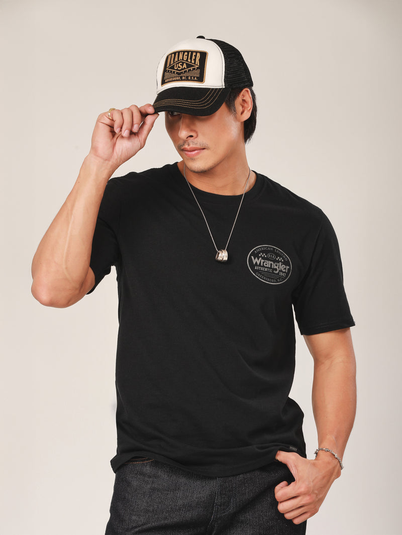 เสื้อยืดแขนสั้นผู้ชาย ทรงตรง สีดำ