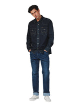 REGULAR FIT LEGEND OF WRANGLER COLLECTION MEN'S DENIM SHIRT LONG SLEEVES DARK INDIGO