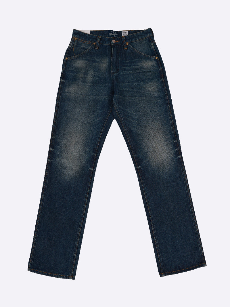 กางเกงยีนส์ผู้ชาย คอลเลคชั่น LEGEND OF WRANGLER MWZ FIT (Authentic Premium ) เอวกลาง ทรงตรง สียีนส์กลาง