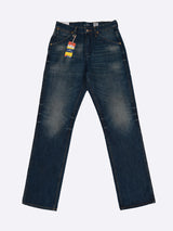 กางเกงยีนส์ผู้ชาย คอลเลคชั่น LEGEND OF WRANGLER MWZ FIT (Authentic Premium ) เอวกลาง ทรงตรง สียีนส์กลาง